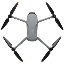 Laden Sie das Bild in den Galerie-Viewer, DJI Air 3S Fly More Combo + RC 2 Remote Controller