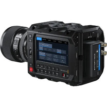 Laden Sie das Bild in den Galerie-Viewer, Blackmagic PYXIS 6K EF