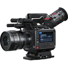 Laden Sie das Bild in den Galerie-Viewer, Blackmagic PYXIS 6K EF
