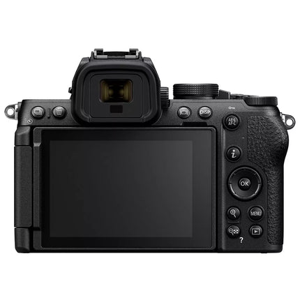 Nikon Z50 II + Z DX 18-140mm F/3.5-6.3 VR
