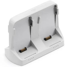 Laden Sie das Bild in den Galerie-Viewer, DJI Flip Fly More Combo + Smart Controller
