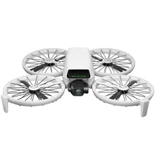 Laden Sie das Bild in den Galerie-Viewer, DJI Flip Fly More Combo + Smart Controller