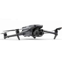 Laden Sie das Bild in den Galerie-Viewer, DJI Mavic 3 Pro Fly More Combo + Controlador inteligente RC