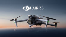 Laden Sie das Bild in den Galerie-Viewer, DJI Air 3S Fly More Combo + RC 2 Remote Controller